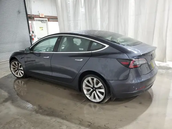 5YJ3E1EB2JF087126 2018 TESLA MODEL 3 - Image 2