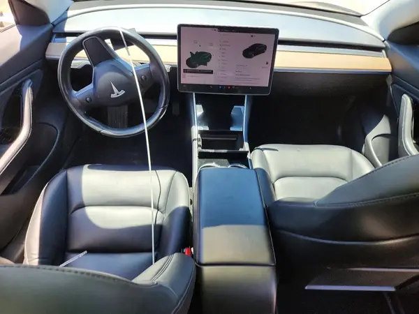 5YJ3E1EB2JF090589 2018 TESLA MODEL 3 - Image 8