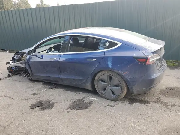 5YJ3E1EB2JF091970 2018 TESLA MODEL 3 - Image 2