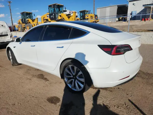 5YJ3E1EB2JF092214 2018 TESLA MODEL 3 - Image 2
