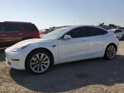 5YJ3E1EB2JF092312 2018 TESLA MODEL 3