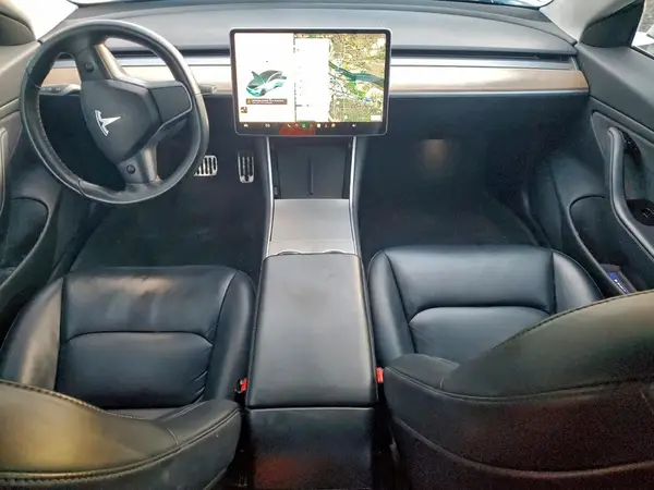 5YJ3E1EB2JF092536 2018 TESLA MODEL 3 - Image 8
