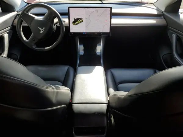 5YJ3E1EB2JF093444 2018 TESLA MODEL 3 - Image 8