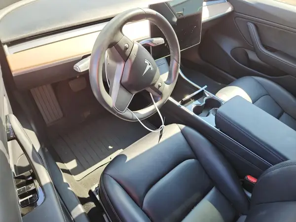 5YJ3E1EB2JF094321 2018 TESLA MODEL 3 - Image 8