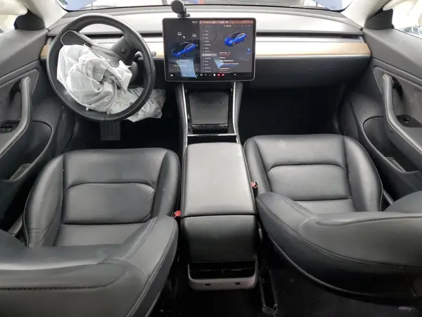 5YJ3E1EB2JF094447 2018 TESLA MODEL 3 - Image 8