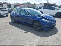 5YJ3E1EB2JF096537 2018 TESLA MODEL 3