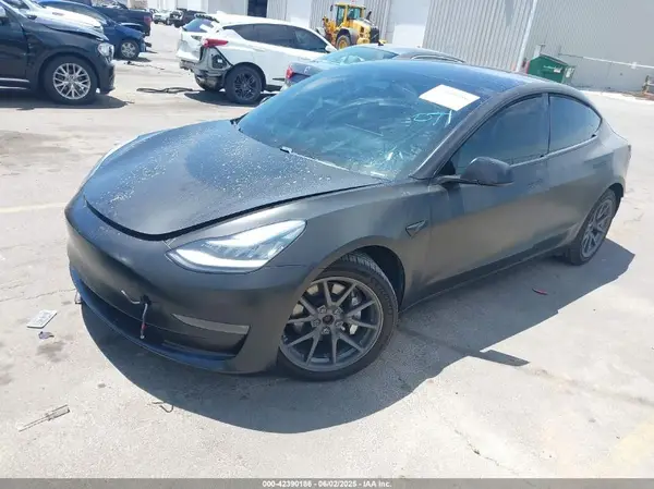 5YJ3E1EB2JF097574 2018 TESLA MODEL 3 - Image 2