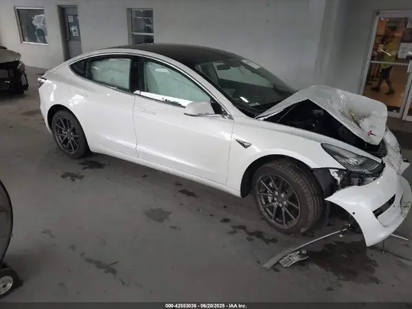 5YJ3E1EB2JF100120 2018 TESLA MODEL 3 - Image 1