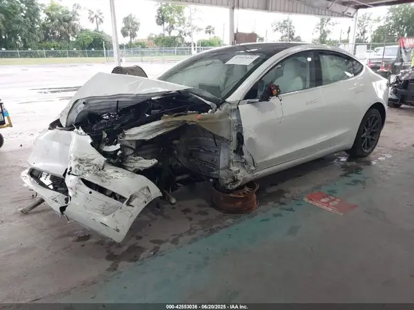 5YJ3E1EB2JF100120 2018 TESLA MODEL 3 - Image 2