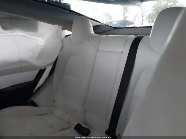 5YJ3E1EB2JF100120 2018 TESLA MODEL 3 - Image 8