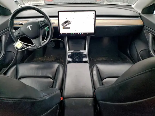 5YJ3E1EB2JF104104 2018 TESLA MODEL 3 - Image 8