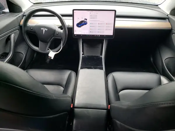5YJ3E1EB2JF105401 2018 TESLA MODEL 3 - Image 8