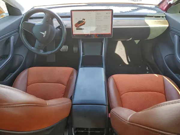 5YJ3E1EB2JF106225 2018 TESLA MODEL 3 - Image 8