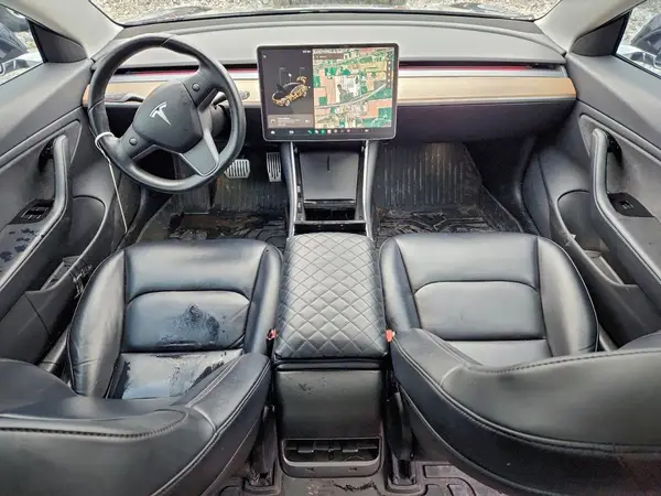 5YJ3E1EB2JF107312 2018 TESLA MODEL 3 - Image 8