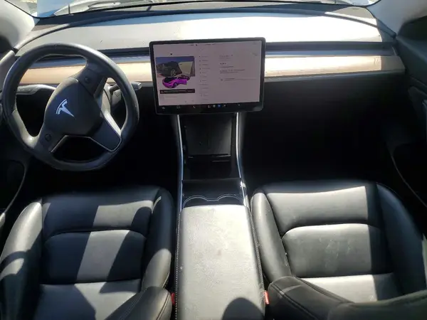 5YJ3E1EB2JF111568 2018 TESLA MODEL 3 - Image 8