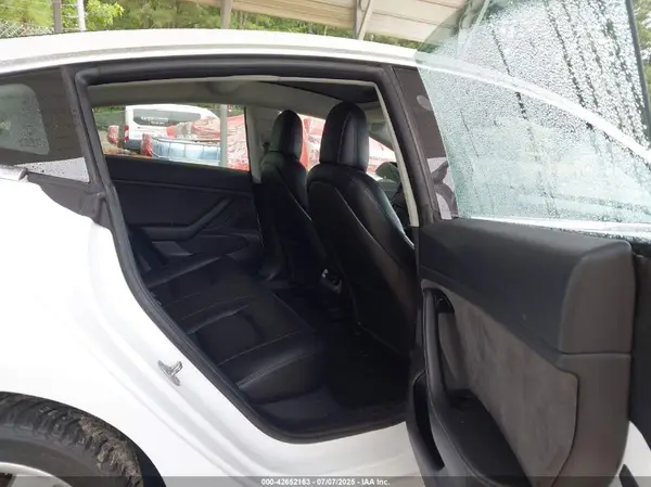 5YJ3E1EB2JF111599 2018 TESLA MODEL 3 - Image 8