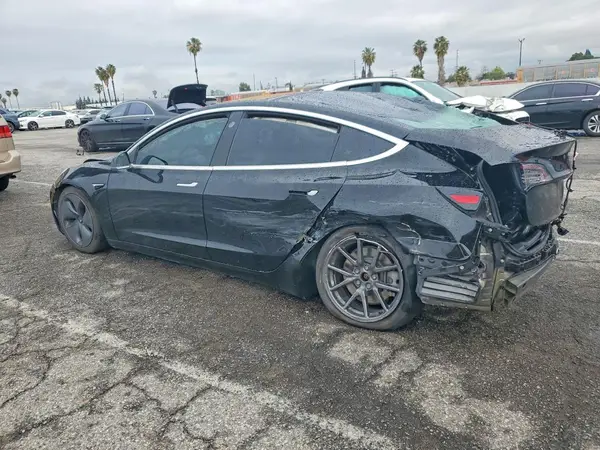 5YJ3E1EB2JF112476 2018 TESLA MODEL 3 - Image 2