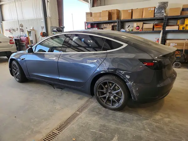 5YJ3E1EB2JF114034 2018 TESLA MODEL 3 - Image 2