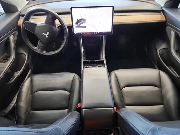 5YJ3E1EB2JF114034 2018 TESLA MODEL 3 - Image 8