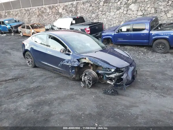 5YJ3E1EB2JF115166 2018 TESLA MODEL 3 - Image 1