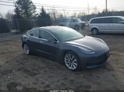 5YJ3E1EB2JF116799 2018 TESLA MODEL 3