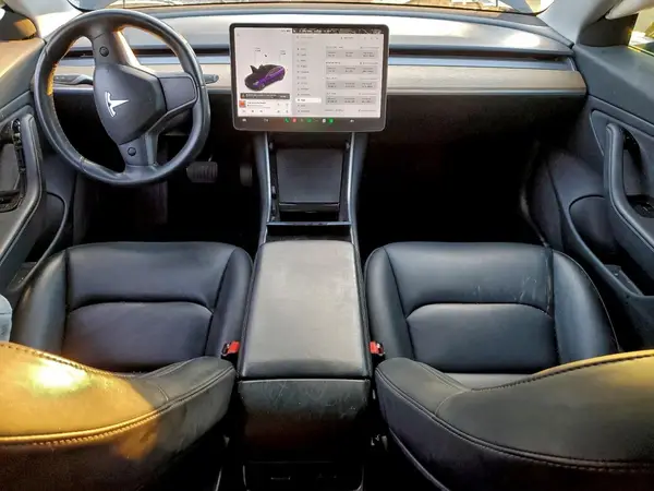 5YJ3E1EB2JF118617 2018 TESLA MODEL 3 - Image 8