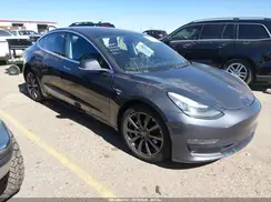 5YJ3E1EB2JF119329 2018 TESLA MODEL 3