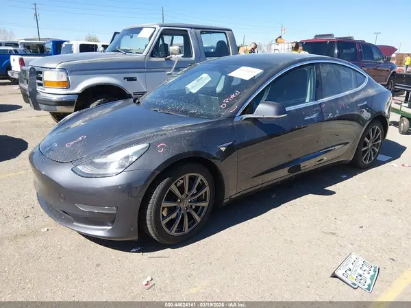 5YJ3E1EB2JF119329 2018 TESLA MODEL 3 - Image 2