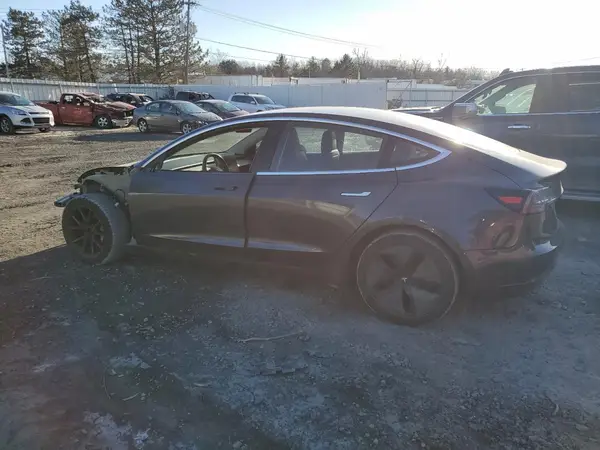 5YJ3E1EB2JF119363 2018 TESLA MODEL 3 - Image 2