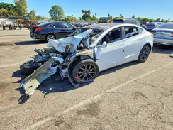 5YJ3E1EB2JF120657 2018 TESLA MODEL 3