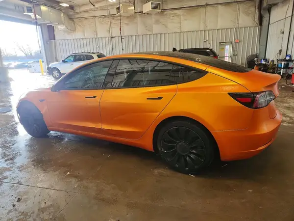 5YJ3E1EB2JF122456 2018 TESLA MODEL 3 - Image 2