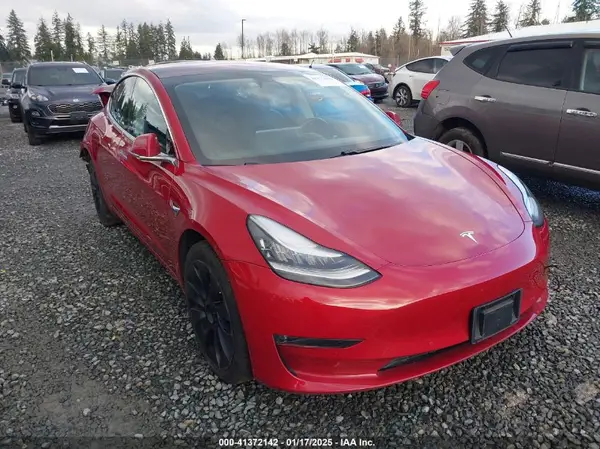 5YJ3E1EB2JF129813 2018 TESLA MODEL 3 - Image 1