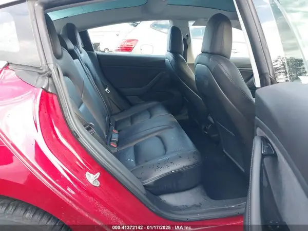 5YJ3E1EB2JF129813 2018 TESLA MODEL 3 - Image 8