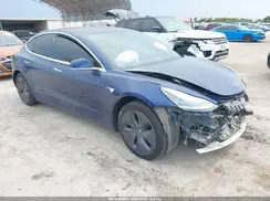 5YJ3E1EB2JF130251 2018 TESLA MODEL 3