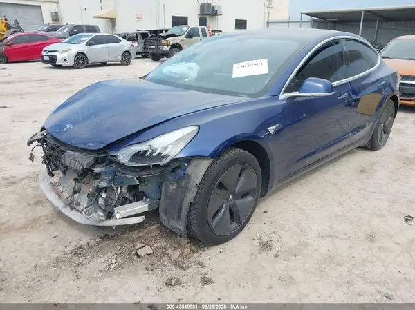 5YJ3E1EB2JF130251 2018 TESLA MODEL 3 - Image 2