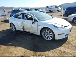 5YJ3E1EB2JF134283 2018 TESLA MODEL 3