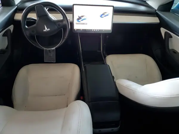 5YJ3E1EB2JF147258 2018 TESLA MODEL 3 - Image 8