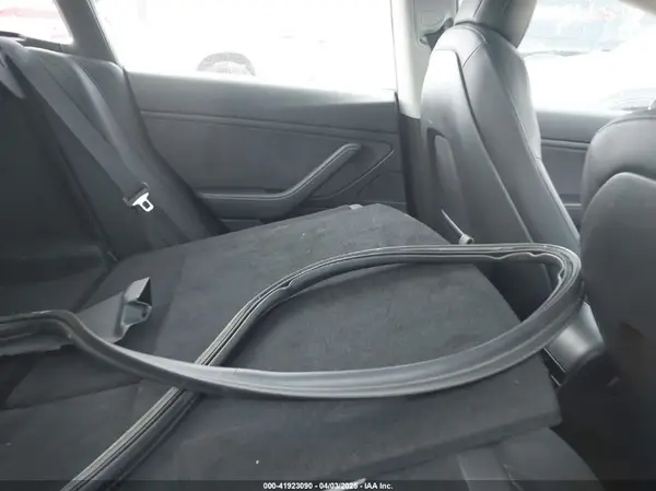 5YJ3E1EB2JF148250 2018 TESLA MODEL 3 - Image 8