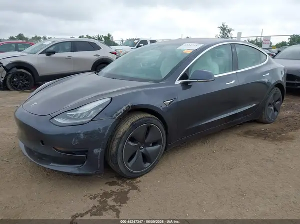 5YJ3E1EB2JF169812 2018 TESLA MODEL 3 - Image 2