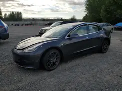 5YJ3E1EB2JF170135 2018 TESLA MODEL 3
