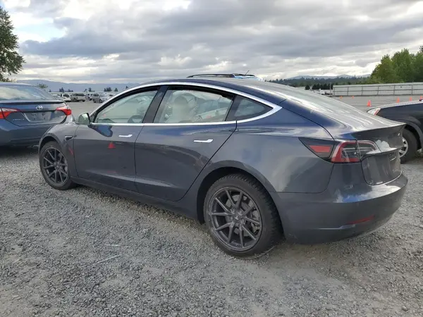 5YJ3E1EB2JF170135 2018 TESLA MODEL 3 - Image 2