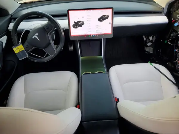 5YJ3E1EB2JF183192 2018 TESLA MODEL 3 - Image 8
