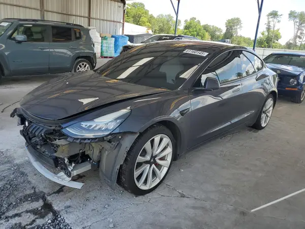 5YJ3E1EB2JF185377 2018 TESLA MODEL 3 - Image 1