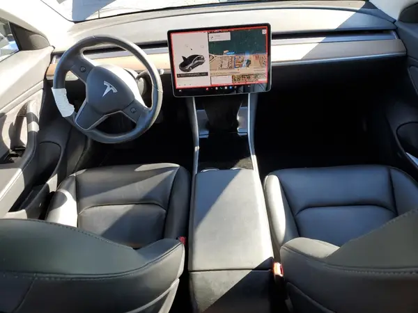 5YJ3E1EB2JF186951 2018 TESLA MODEL 3 - Image 8
