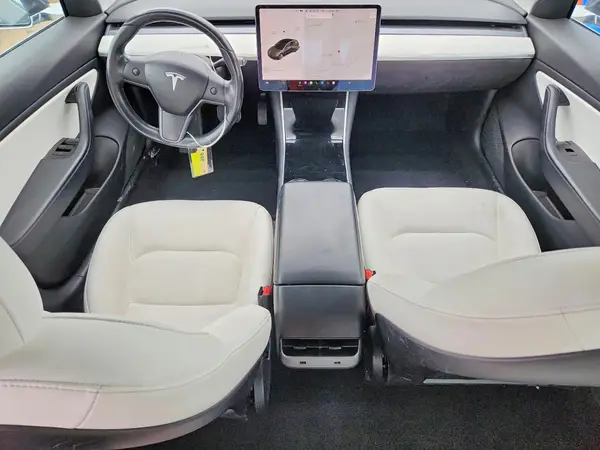 5YJ3E1EB2JF188263 2018 TESLA MODEL 3 - Image 8