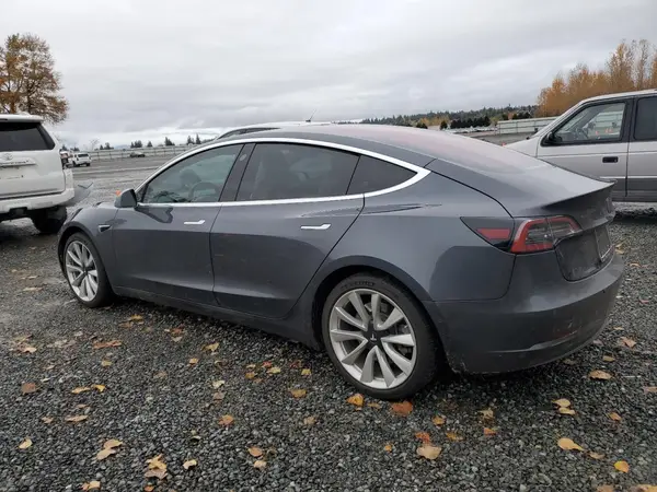 5YJ3E1EB2JF188375 2018 TESLA MODEL 3 - Image 2