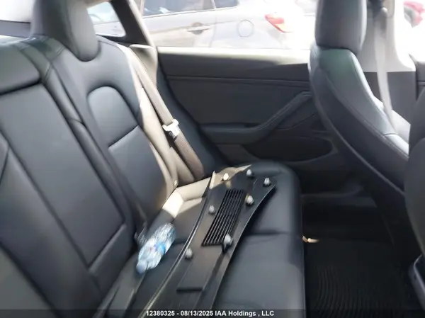5YJ3E1EB2KF131577 2019 TESLA MODEL 3 - Image 8