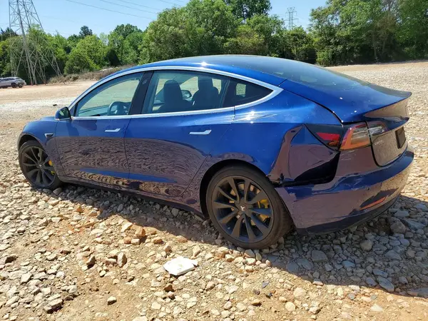 5YJ3E1EB2KF187387 2019 TESLA MODEL 3 - Image 2