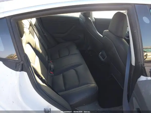 5YJ3E1EB2KF192024 2019 TESLA MODEL 3 - Image 8
