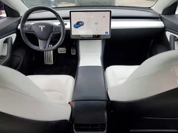 5YJ3E1EB2KF195375 2019 TESLA MODEL 3 - Image 8